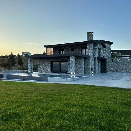 Windmills & The Villas-aiolos L Vatheia