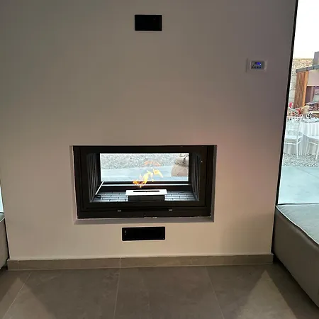 Windmills & The Villas-aiolos L *